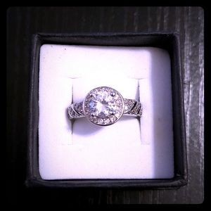 Halo fashion cocktail statement ring